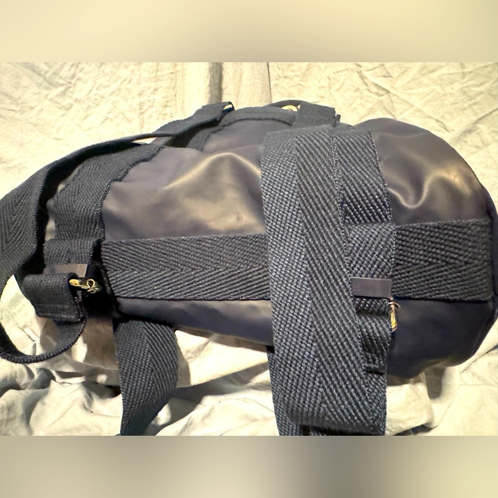 Mandarina Duck Drawstring Utility Backpack – Navy Blue Discontinued & Pristine - Picture 8 of 9